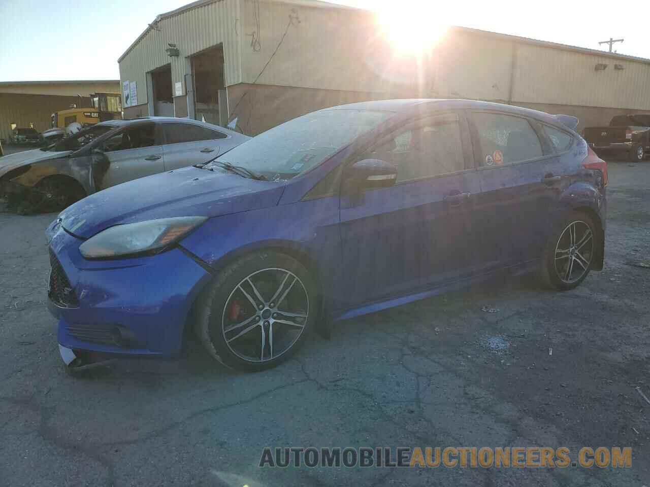 1FADP3L95EL257451 FORD FOCUS 2014