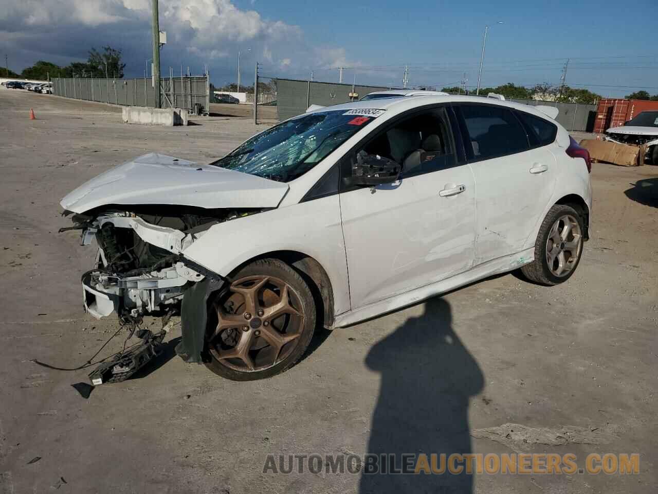 1FADP3L96EL387447 FORD FOCUS 2014