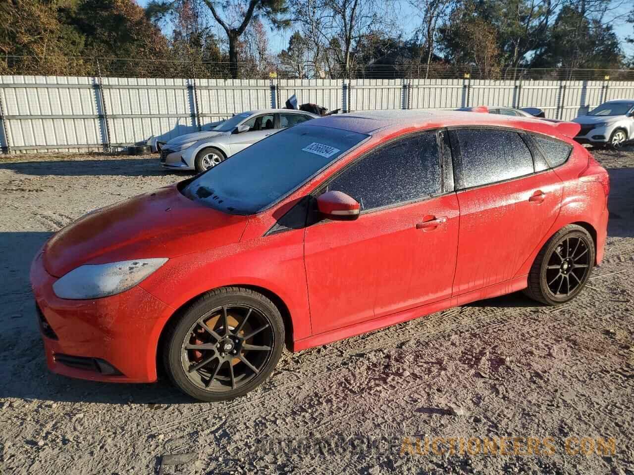 1FADP3L97DL288487 FORD FOCUS 2013