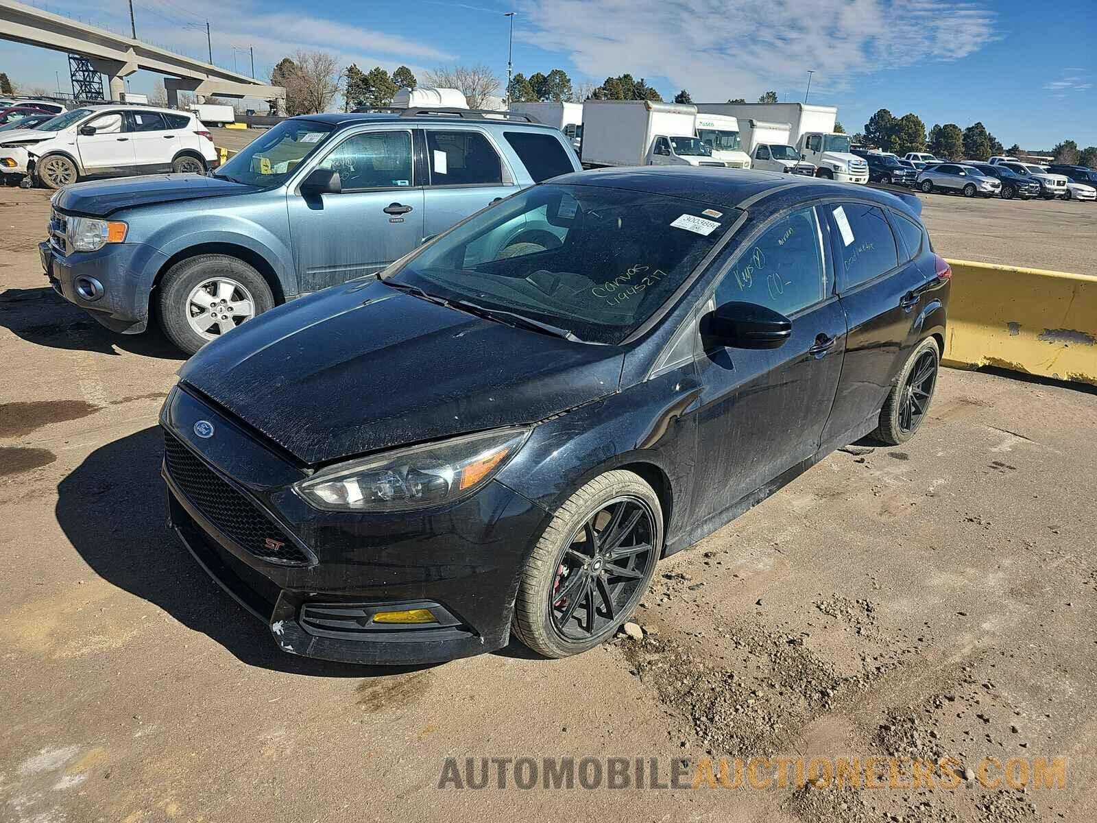 1FADP3L97HL246374 Ford Focus 2017