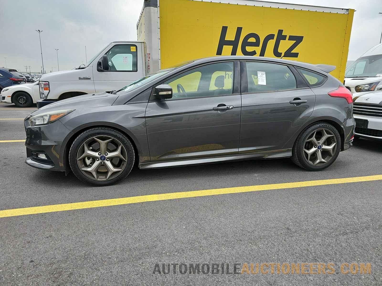 1FADP3L97HL332753 Ford Focus 2017