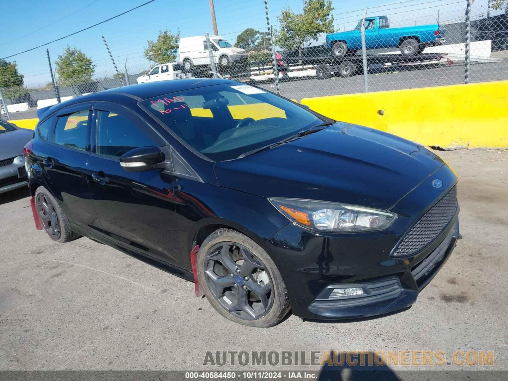 1FADP3L97JL211775 FORD FOCUS ST 2018