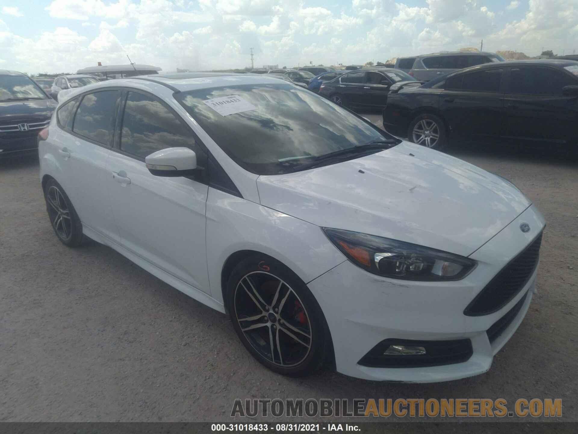 1FADP3L98JL321363 FORD FOCUS 2018