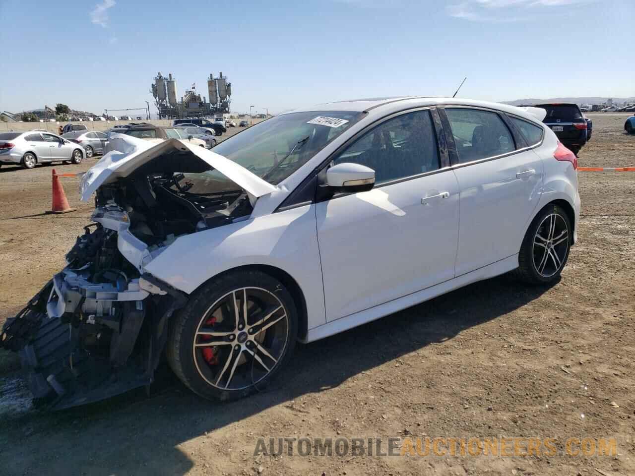 1FADP3L99HL235957 FORD FOCUS 2017