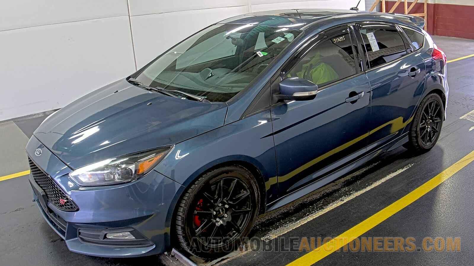 1FADP3L99JL305592 Ford Focus 2018