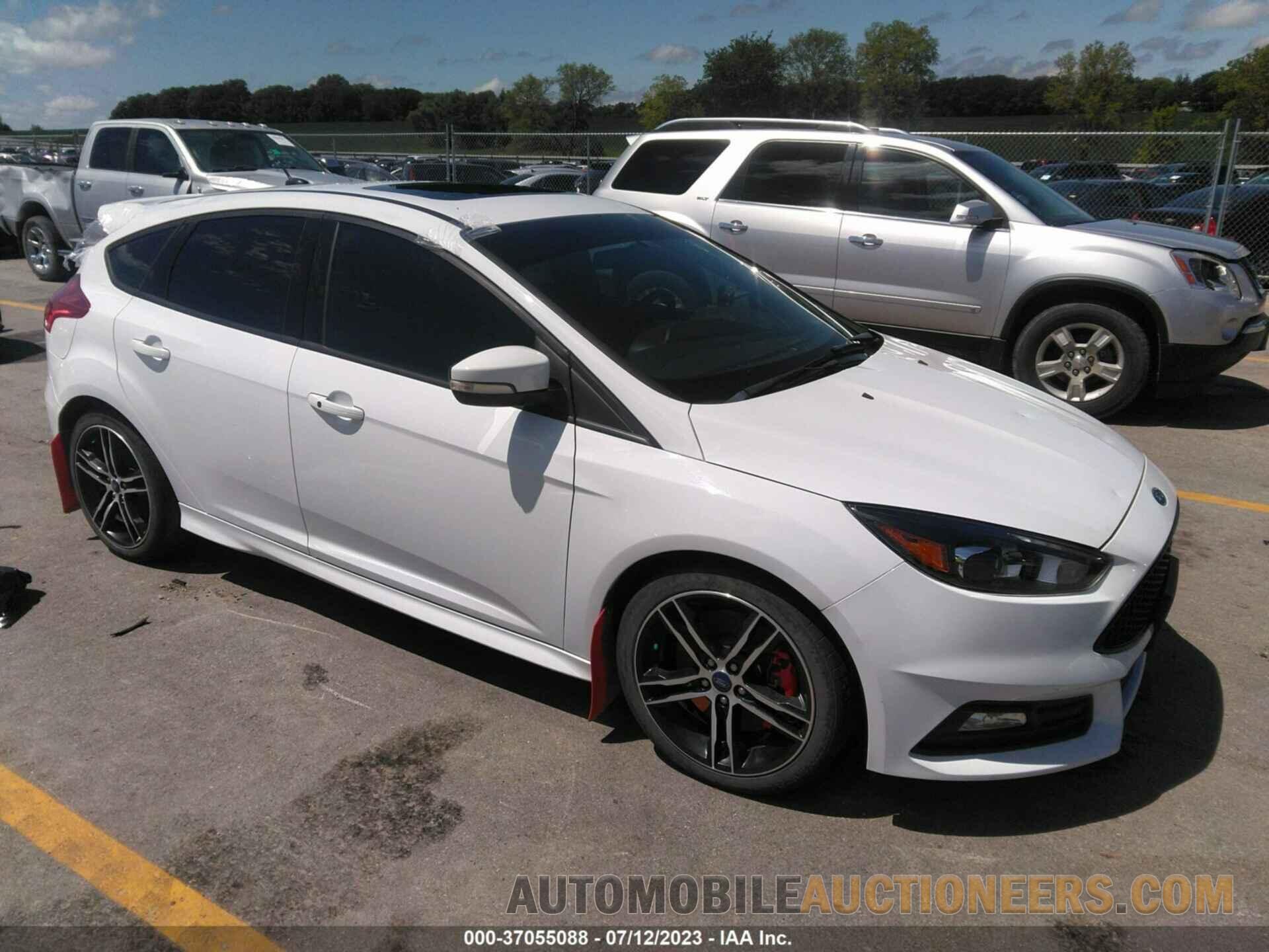 1FADP3L99JL332596 FORD FOCUS 2018