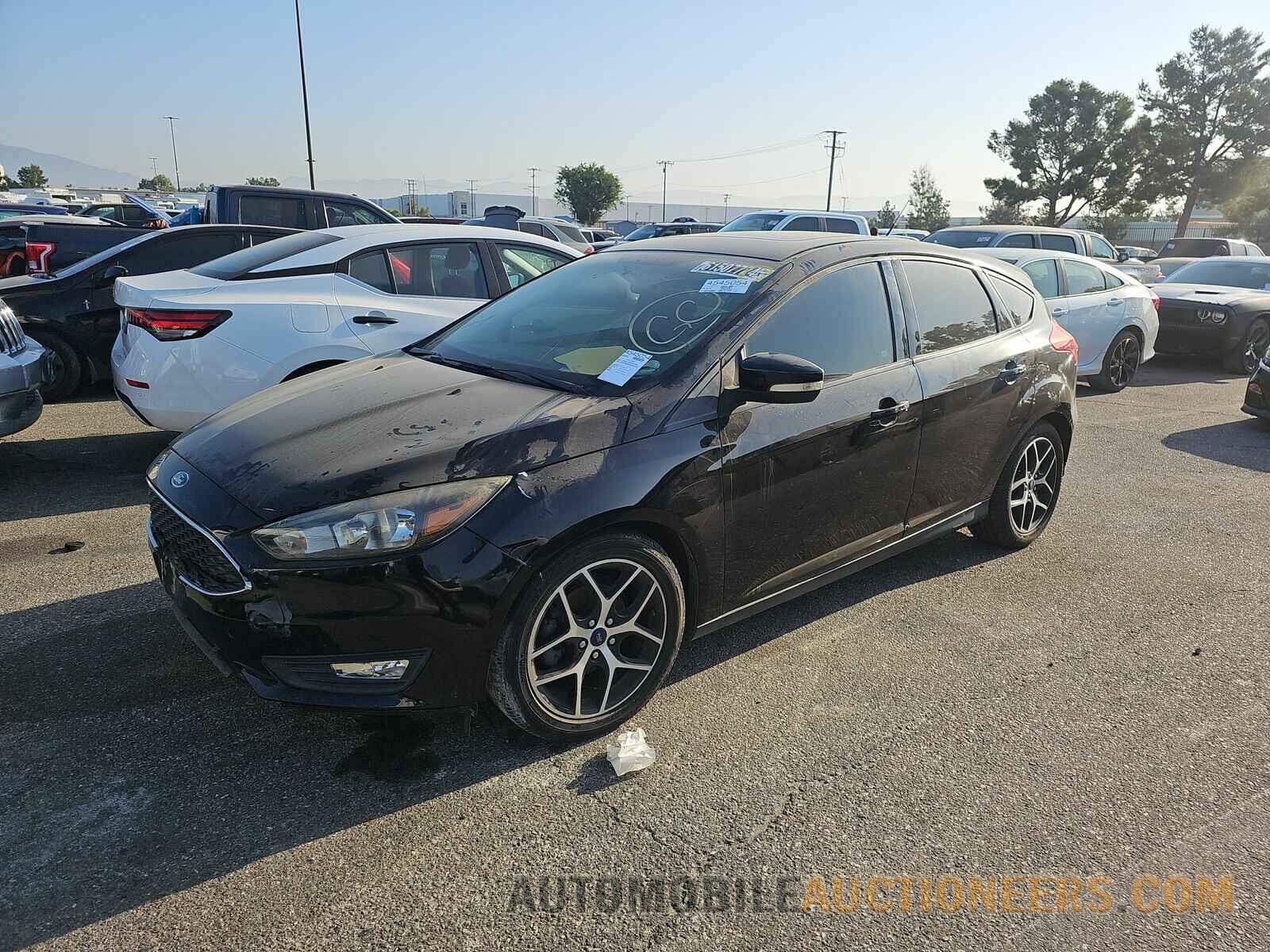 1FADP3M20HL290637 Ford Focus 2017