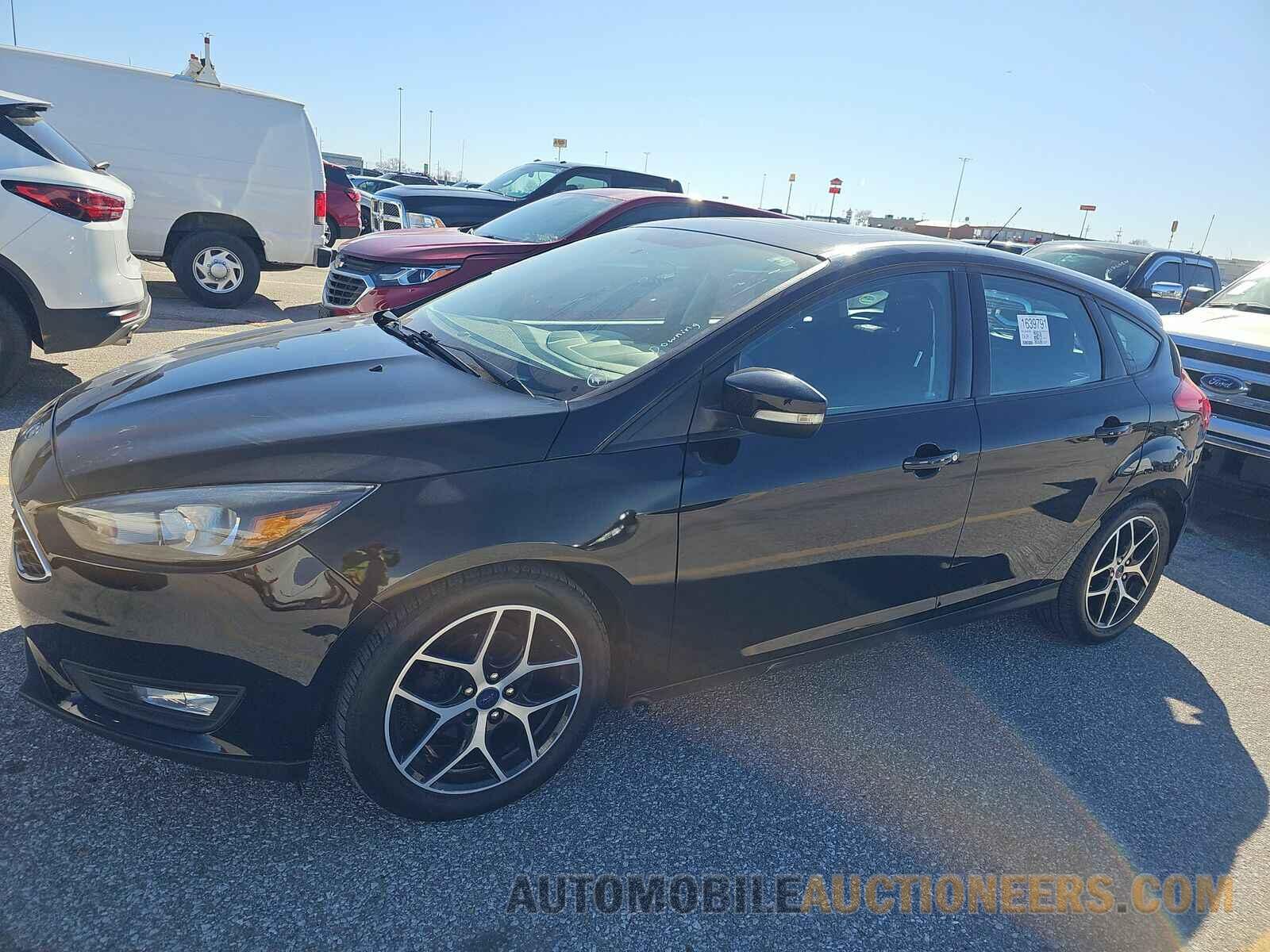 1FADP3M25HL263062 Ford Focus 2017