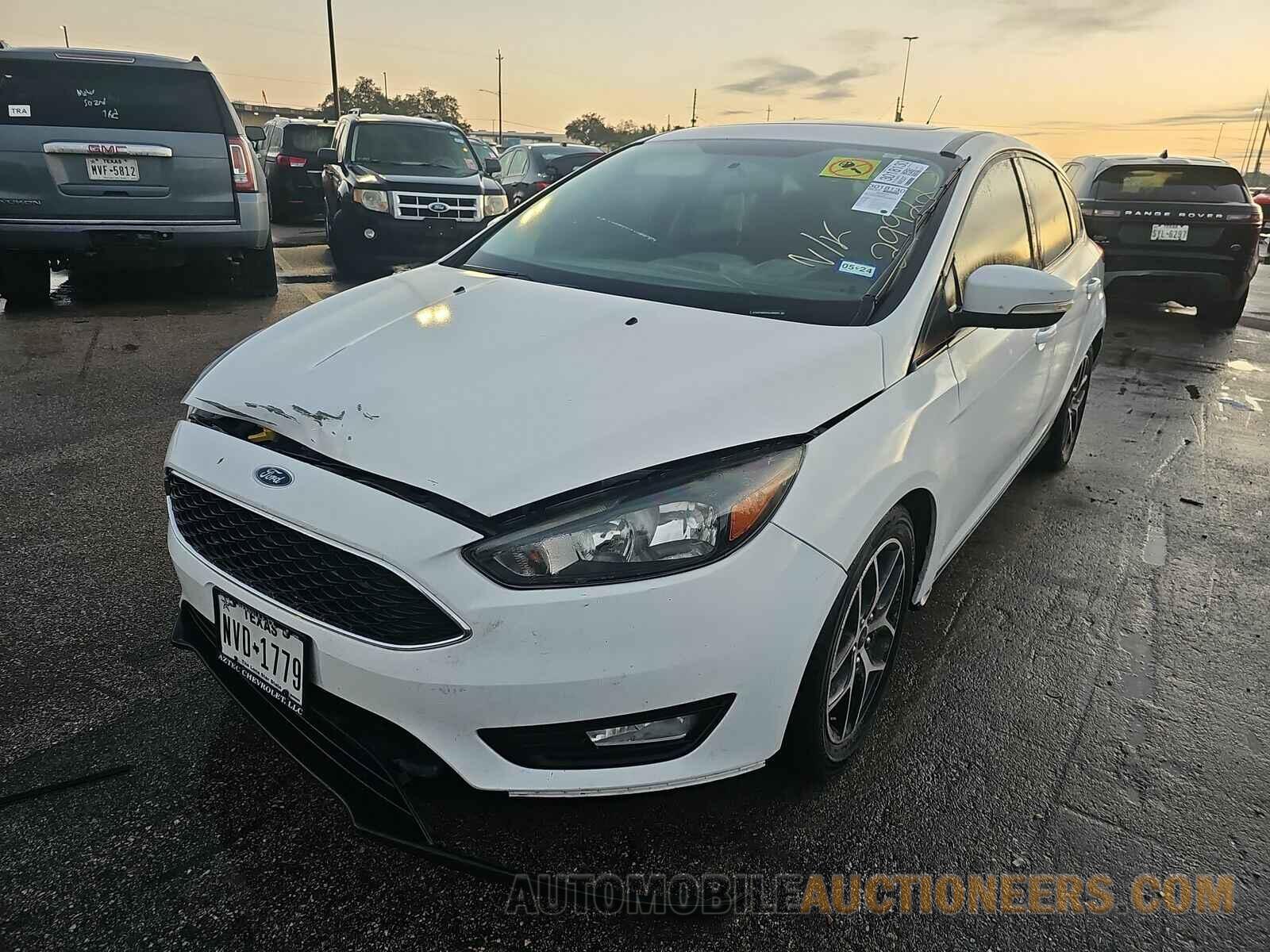 1FADP3M27HL299223 Ford Focus 2017