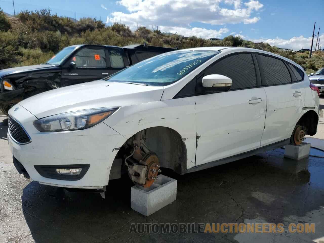 1FADP3M28JL240896 FORD FOCUS 2018