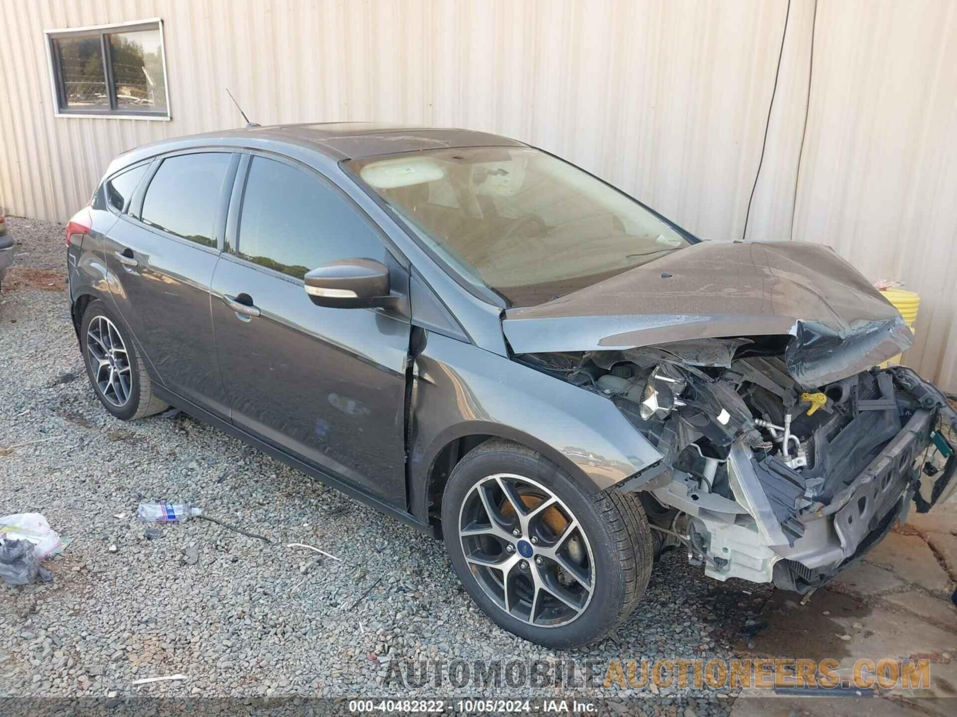 1FADP3M2XHL257533 FORD FOCUS 2017