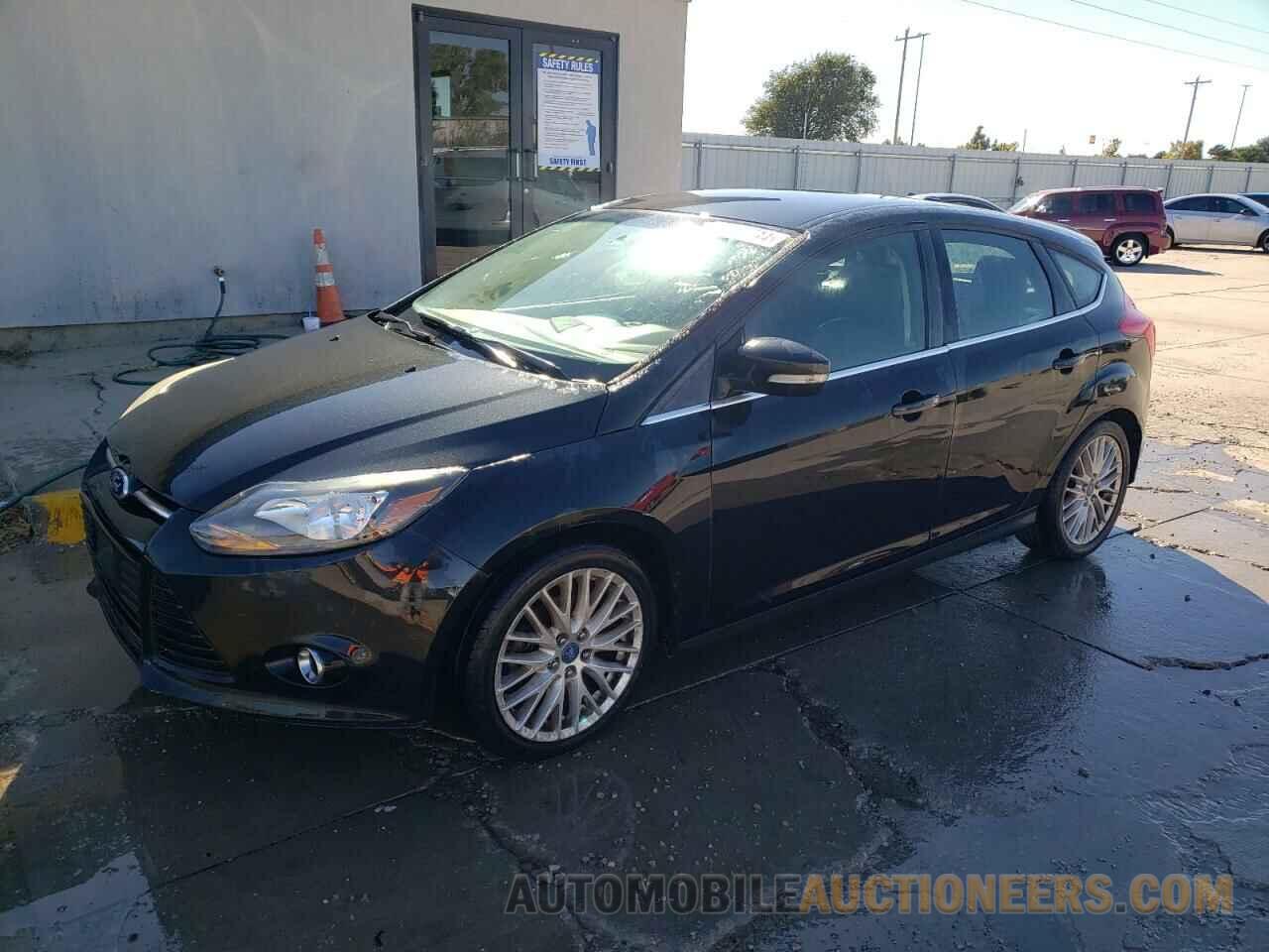 1FADP3N21DL222064 FORD FOCUS 2013