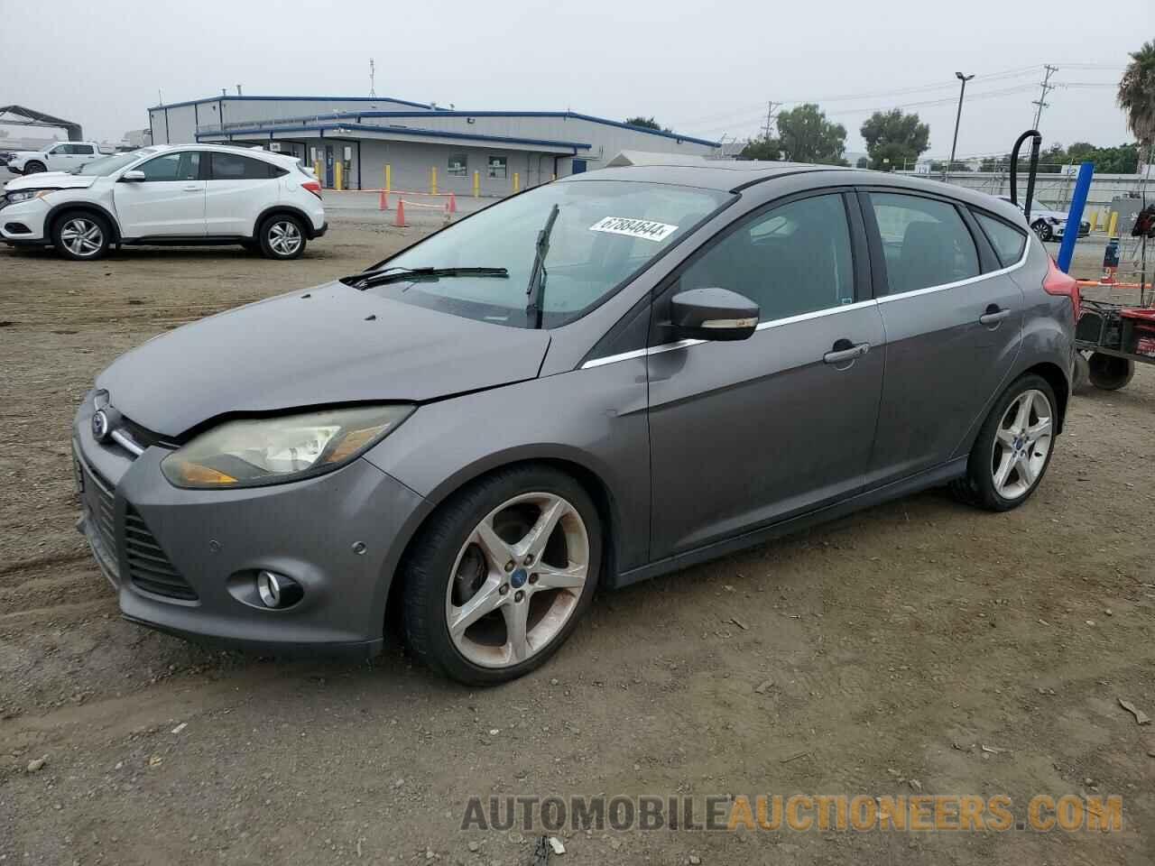 1FADP3N26DL184704 FORD FOCUS 2013