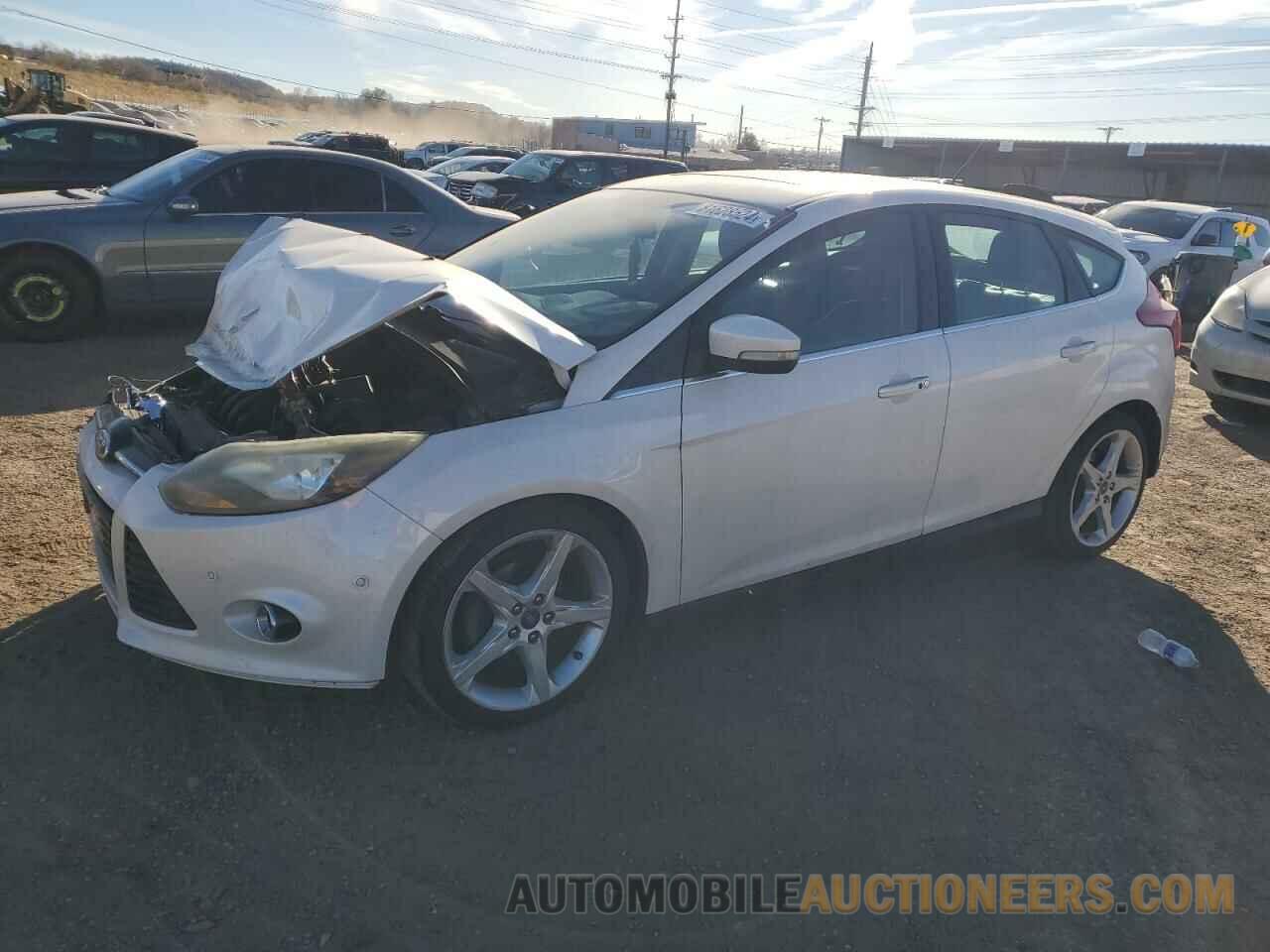 1FADP3N28DL123838 FORD FOCUS 2013