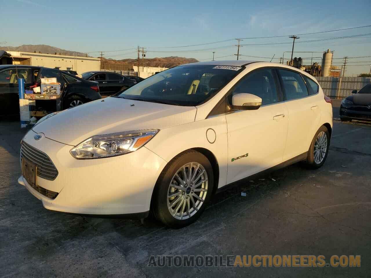 1FADP3R43GL238458 FORD FOCUS 2016