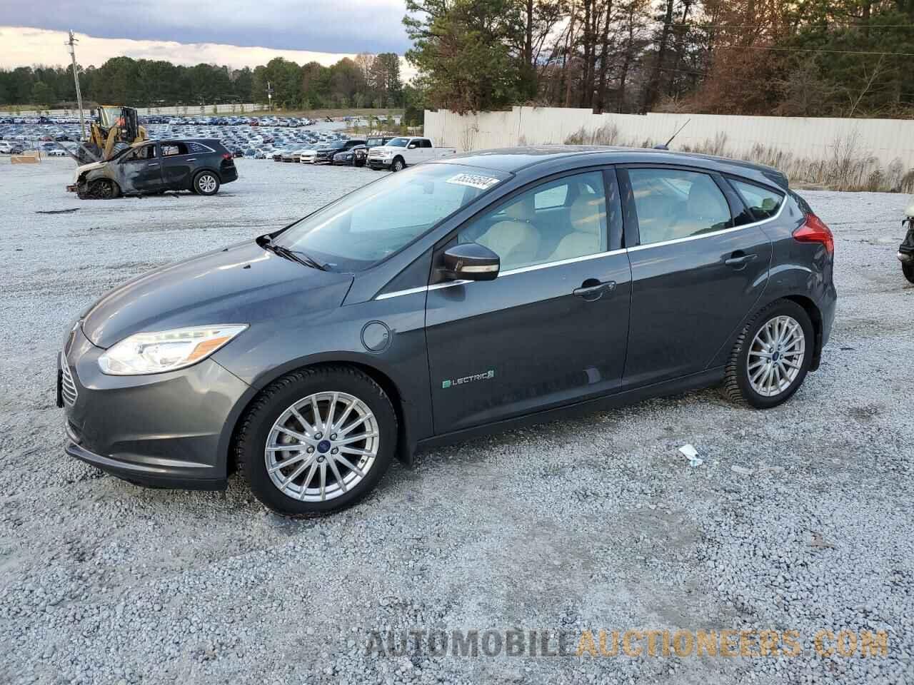 1FADP3R46FL208661 FORD FOCUS 2015