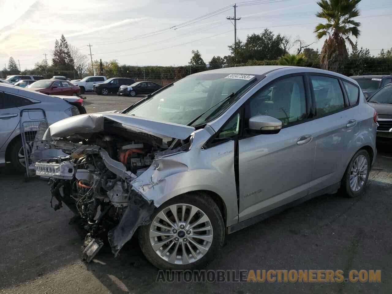 1FADP5AU2JL100585 FORD CMAX 2018