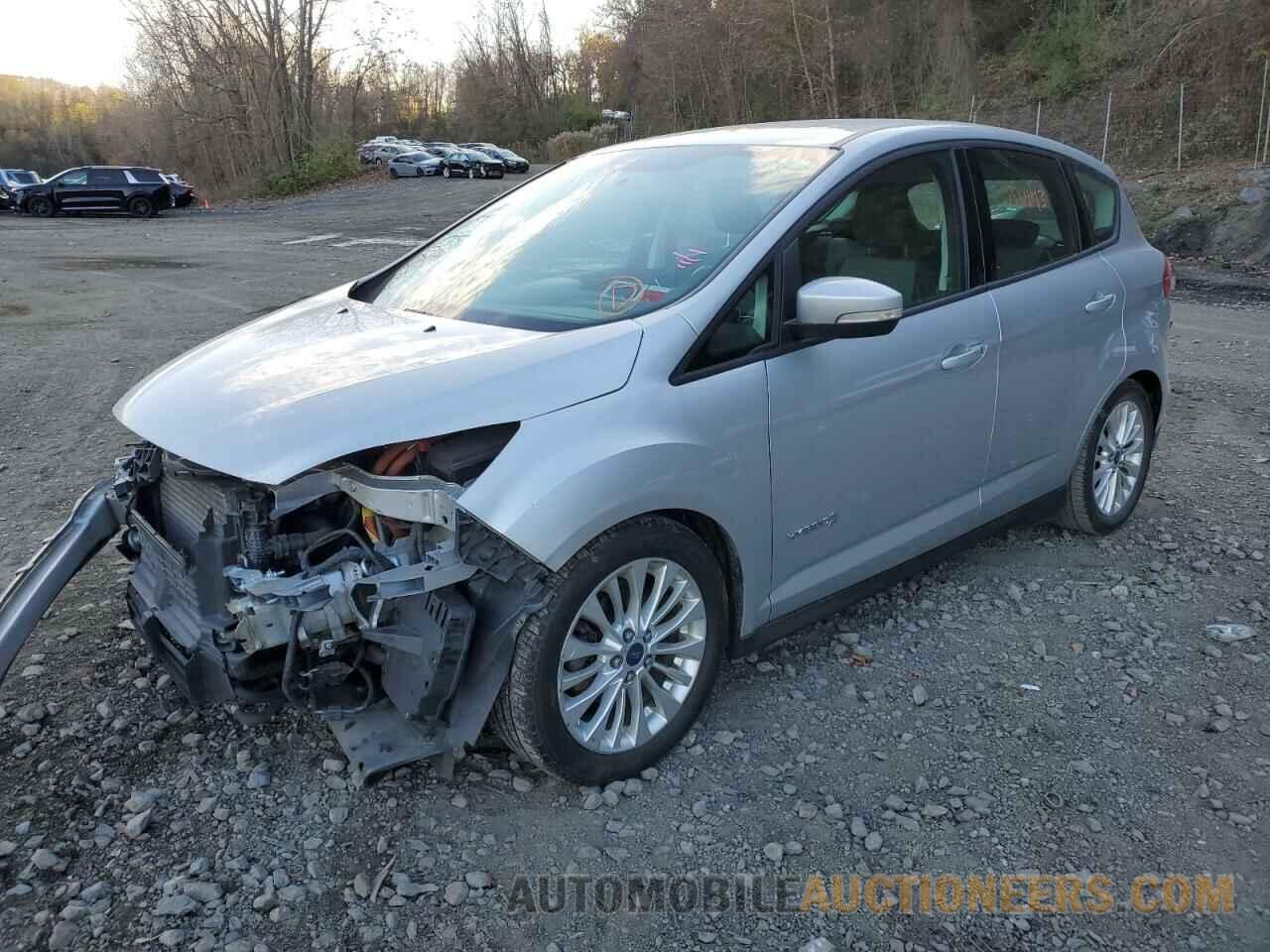 1FADP5AU4JL101138 FORD CMAX 2018