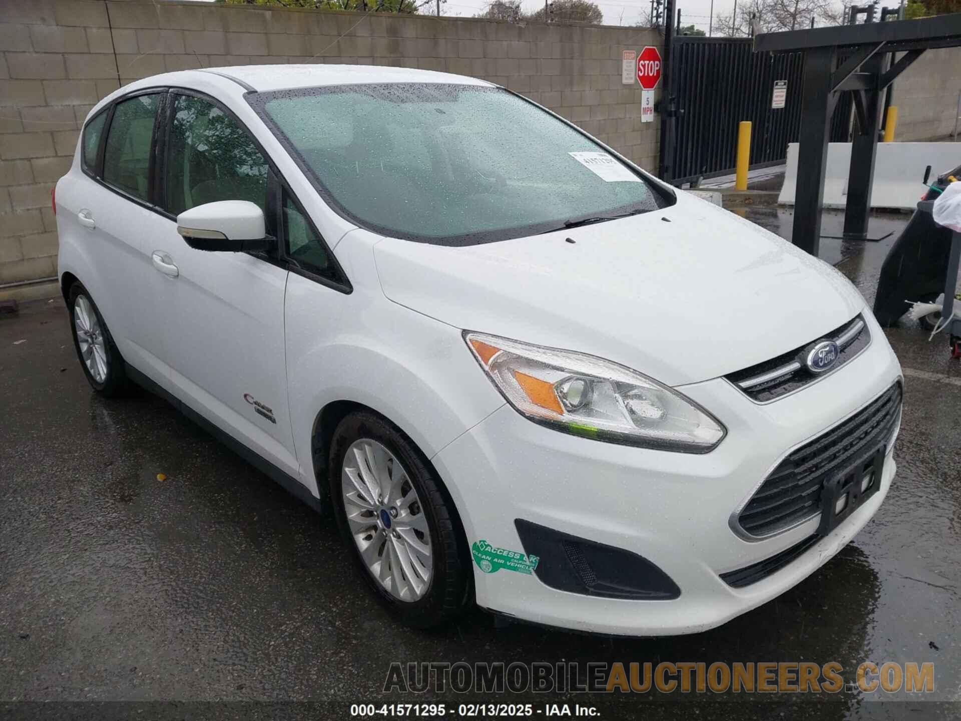 1FADP5EU9HL114875 FORD C-MAX ENERGI 2017