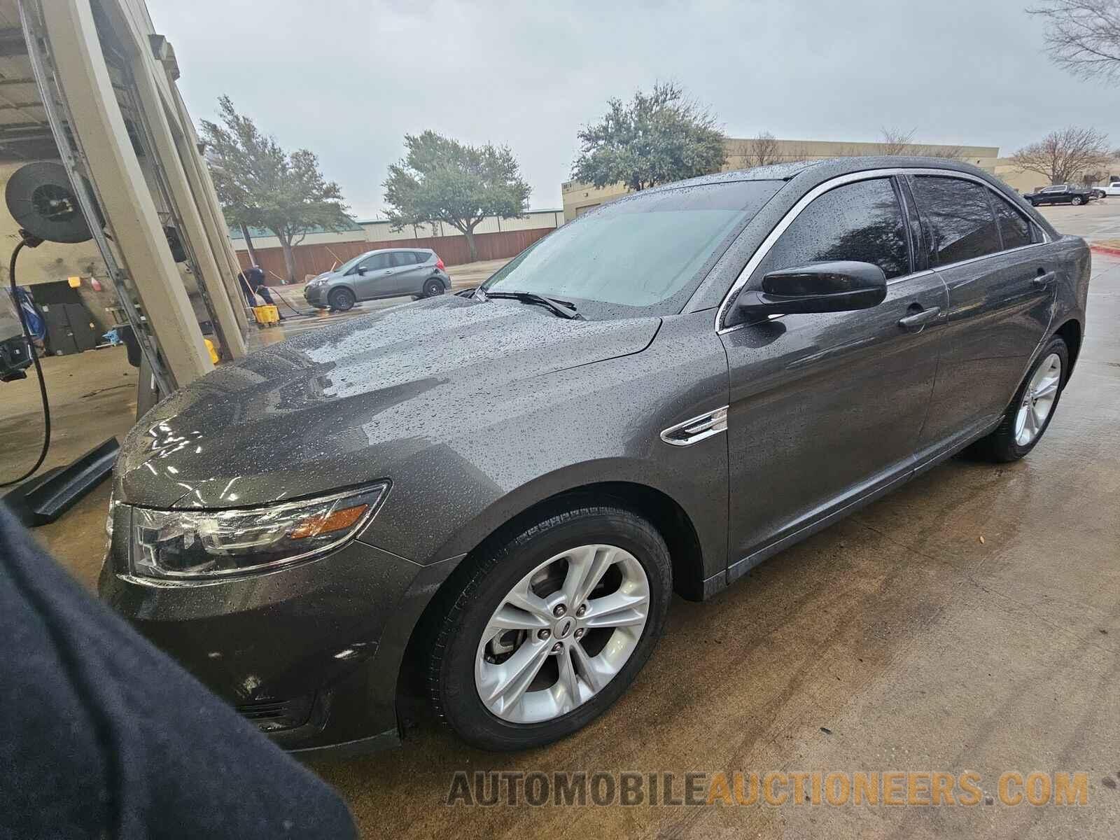 1FAHP2D82HG121793 Ford Taurus 2017