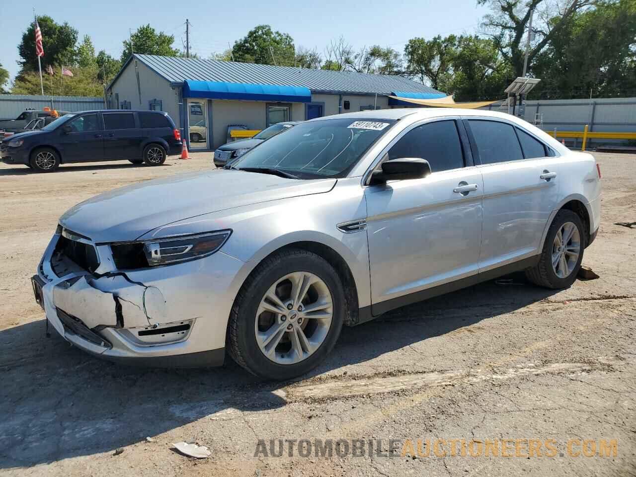 1FAHP2D82JG102411 FORD TAURUS 2018