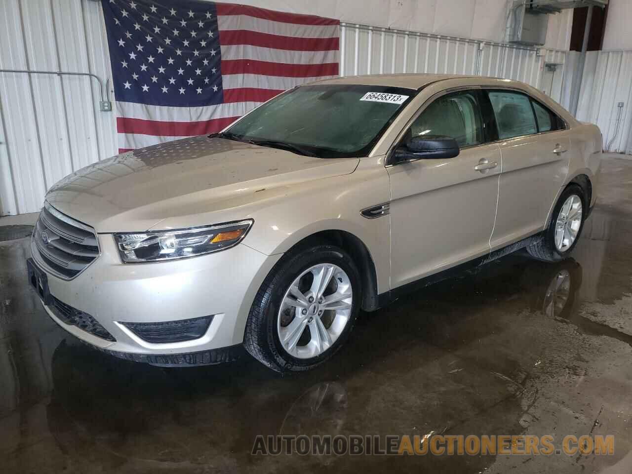 1FAHP2D82JG105762 FORD TAURUS 2018