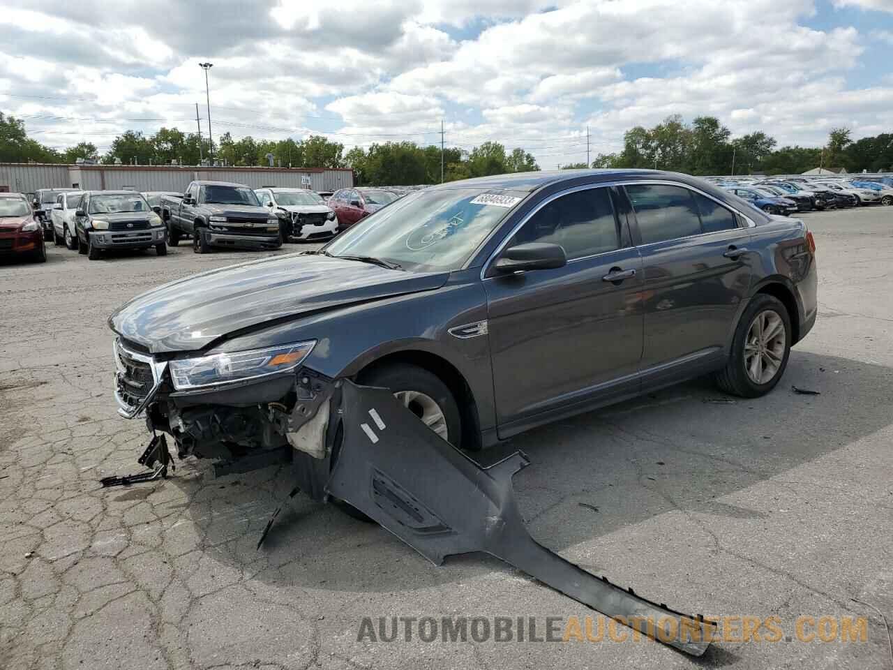 1FAHP2D86JG116182 FORD TAURUS 2018