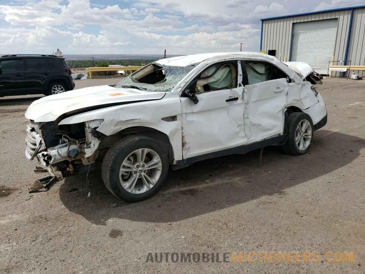 1FAHP2D8XJG143305 FORD TAURUS 2018