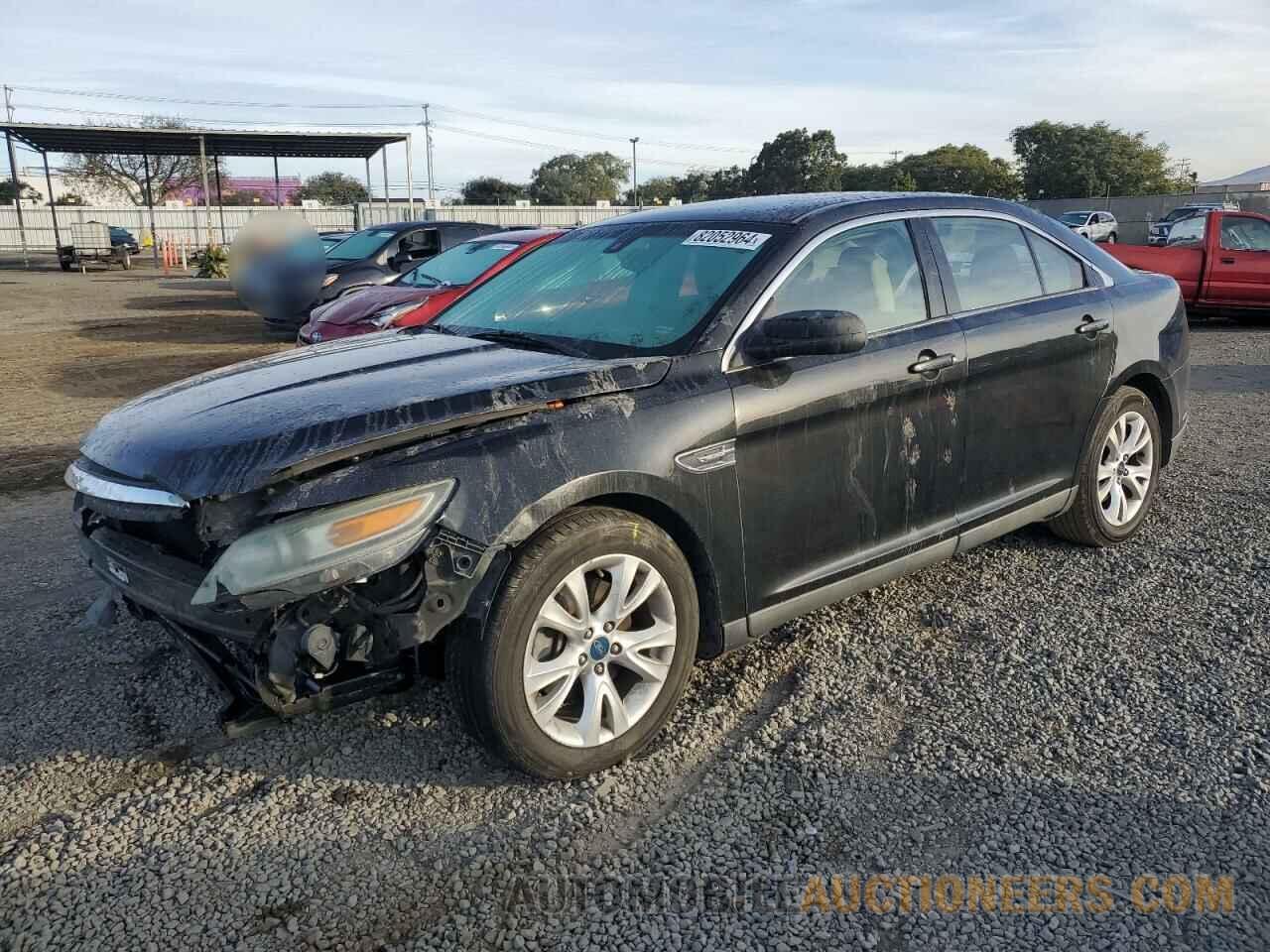 1FAHP2DW2BG139555 FORD TAURUS 2011