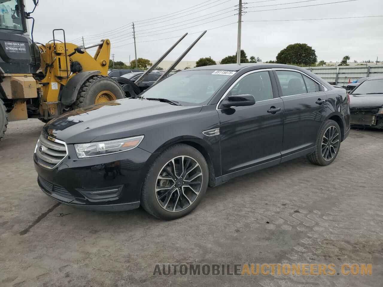 1FAHP2E80JG111087 FORD TAURUS 2018