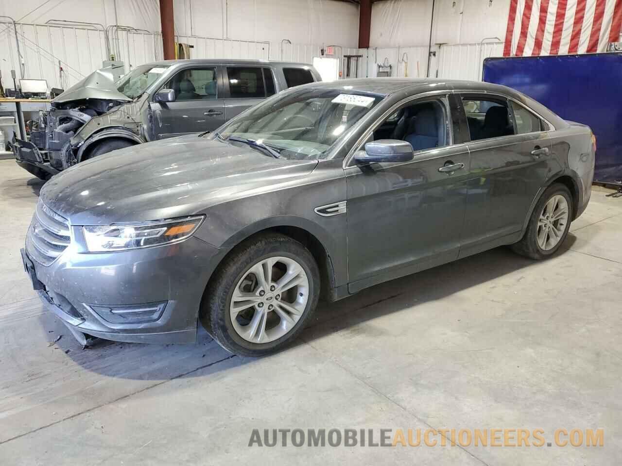 1FAHP2E86JG115077 FORD TAURUS 2018