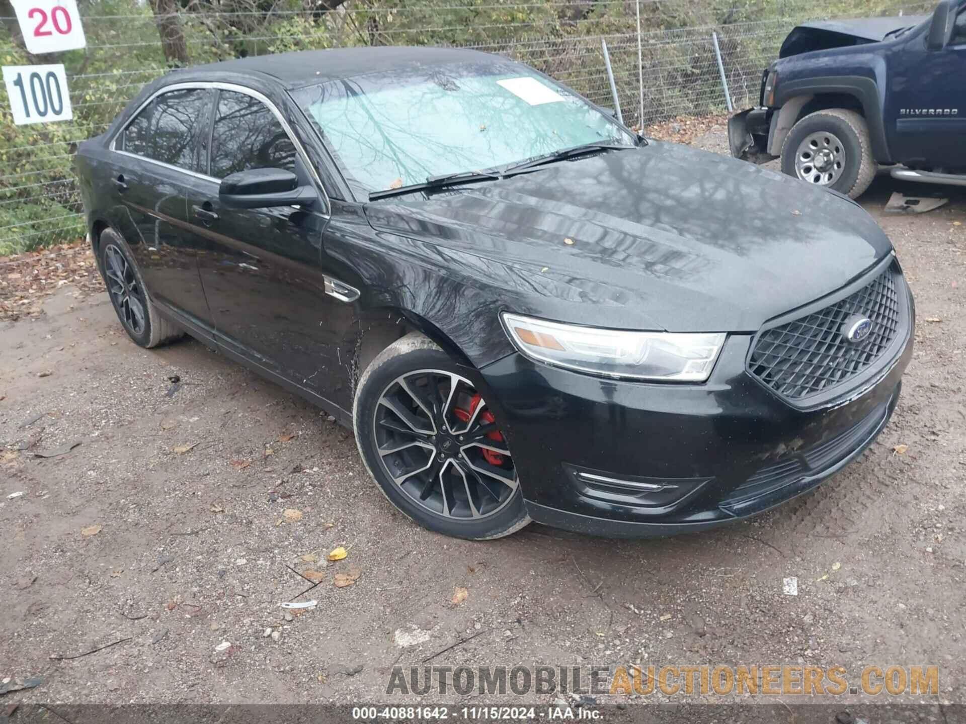 1FAHP2E8XHG127775 FORD TAURUS 2017