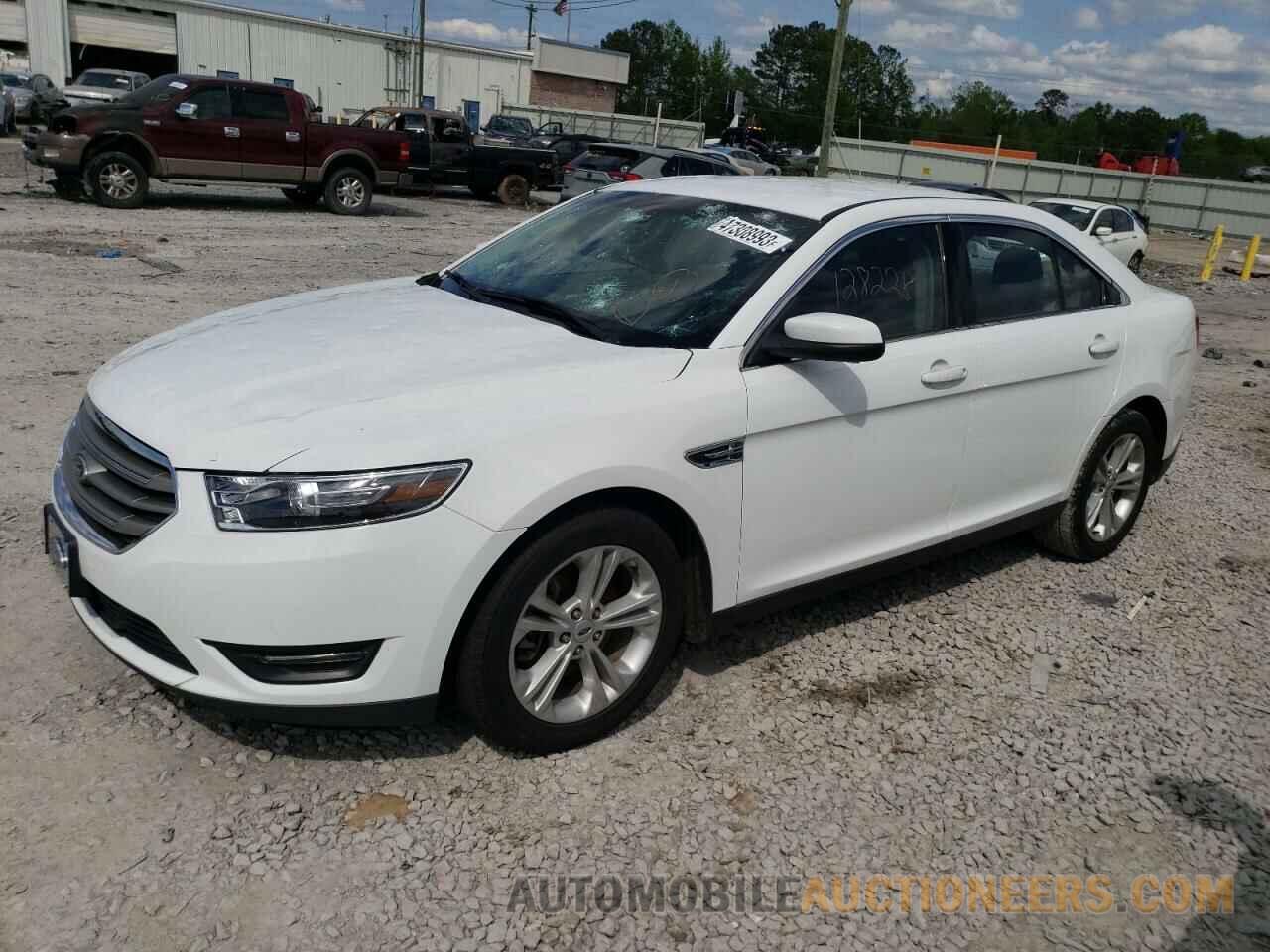 1FAHP2E8XJG104275 FORD TAURUS 2018