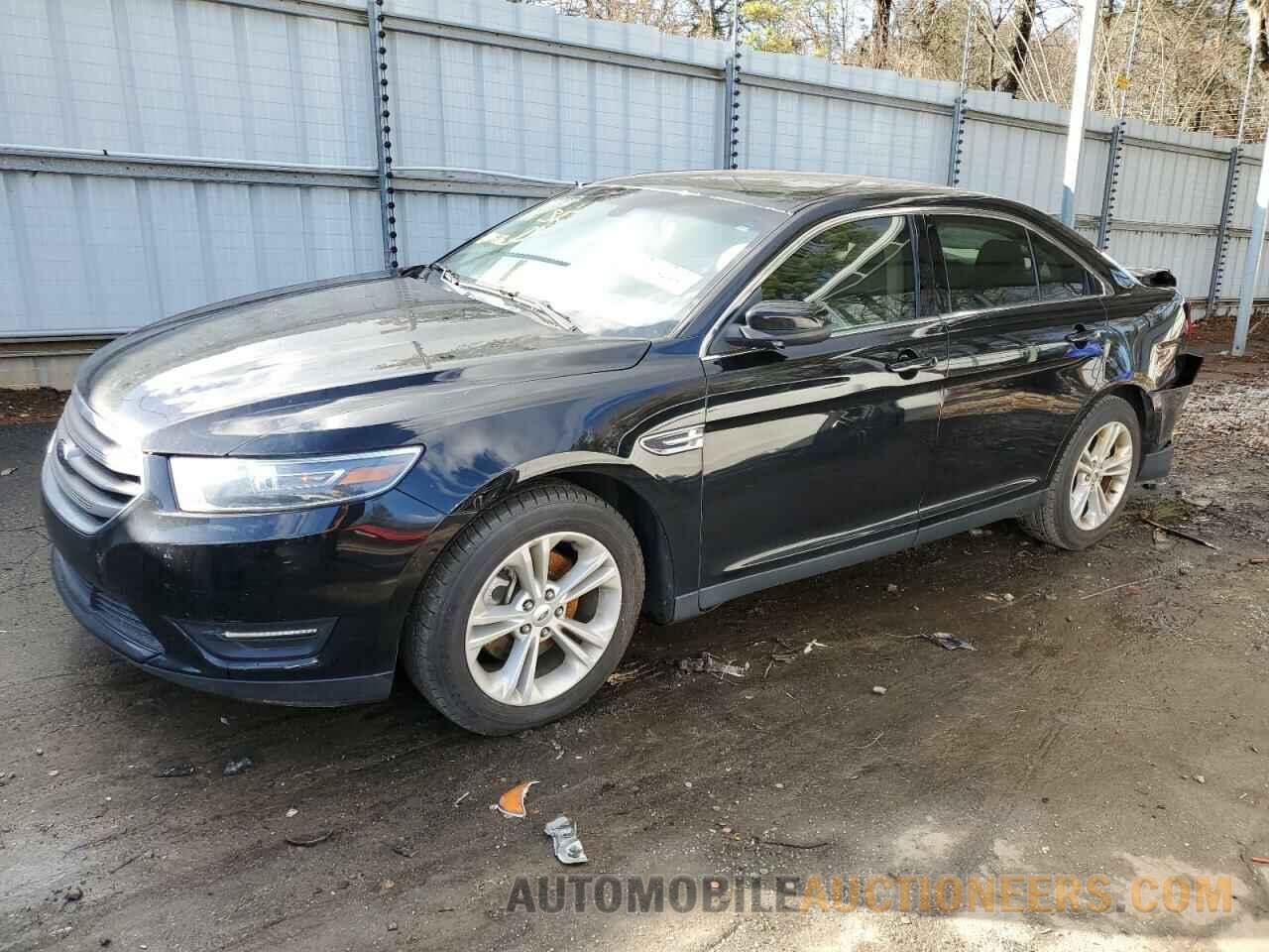 1FAHP2E8XJG124784 FORD TAURUS 2018