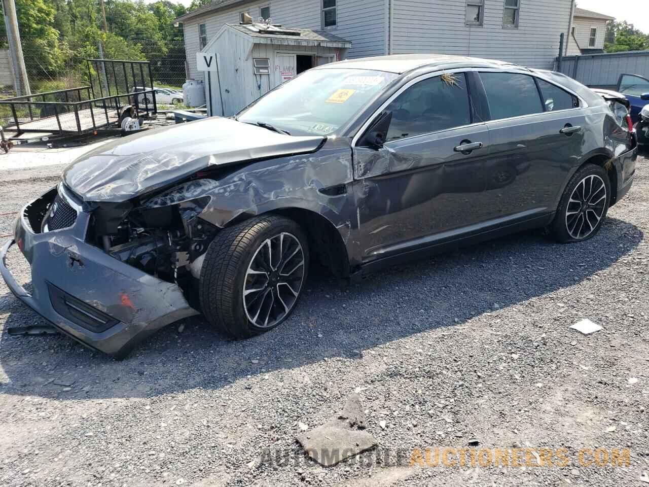 1FAHP2E8XJG132013 FORD TAURUS 2018