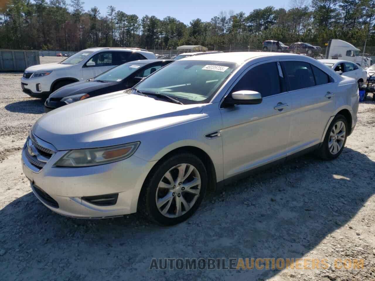 1FAHP2EW4BG135621 FORD TAURUS 2011