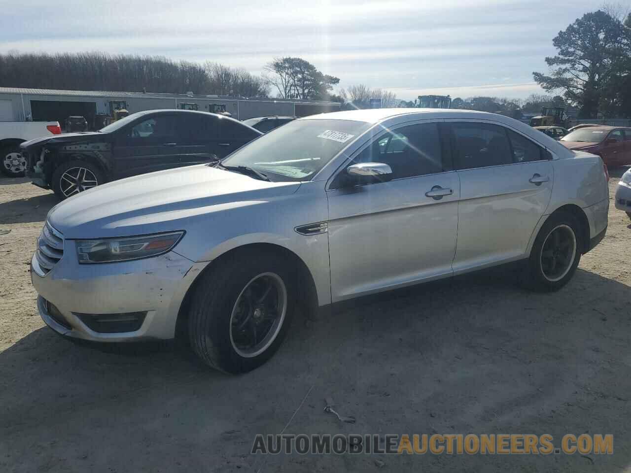 1FAHP2F81DG123087 FORD TAURUS 2013