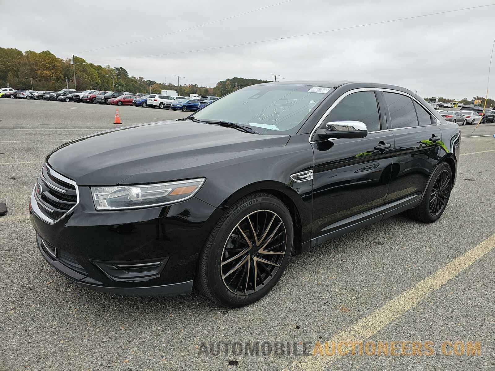 1FAHP2F85JG117983 Ford Taurus 2018