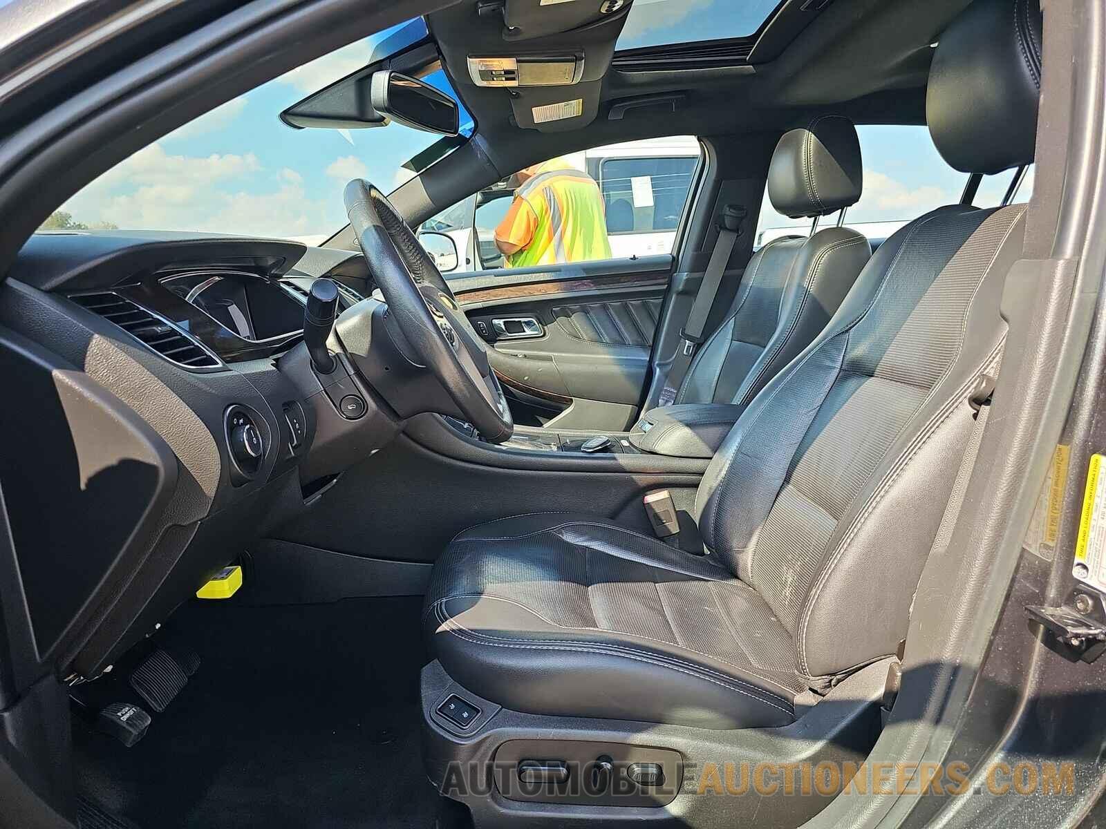 1FAHP2F87KG118067 Ford Taurus 2019