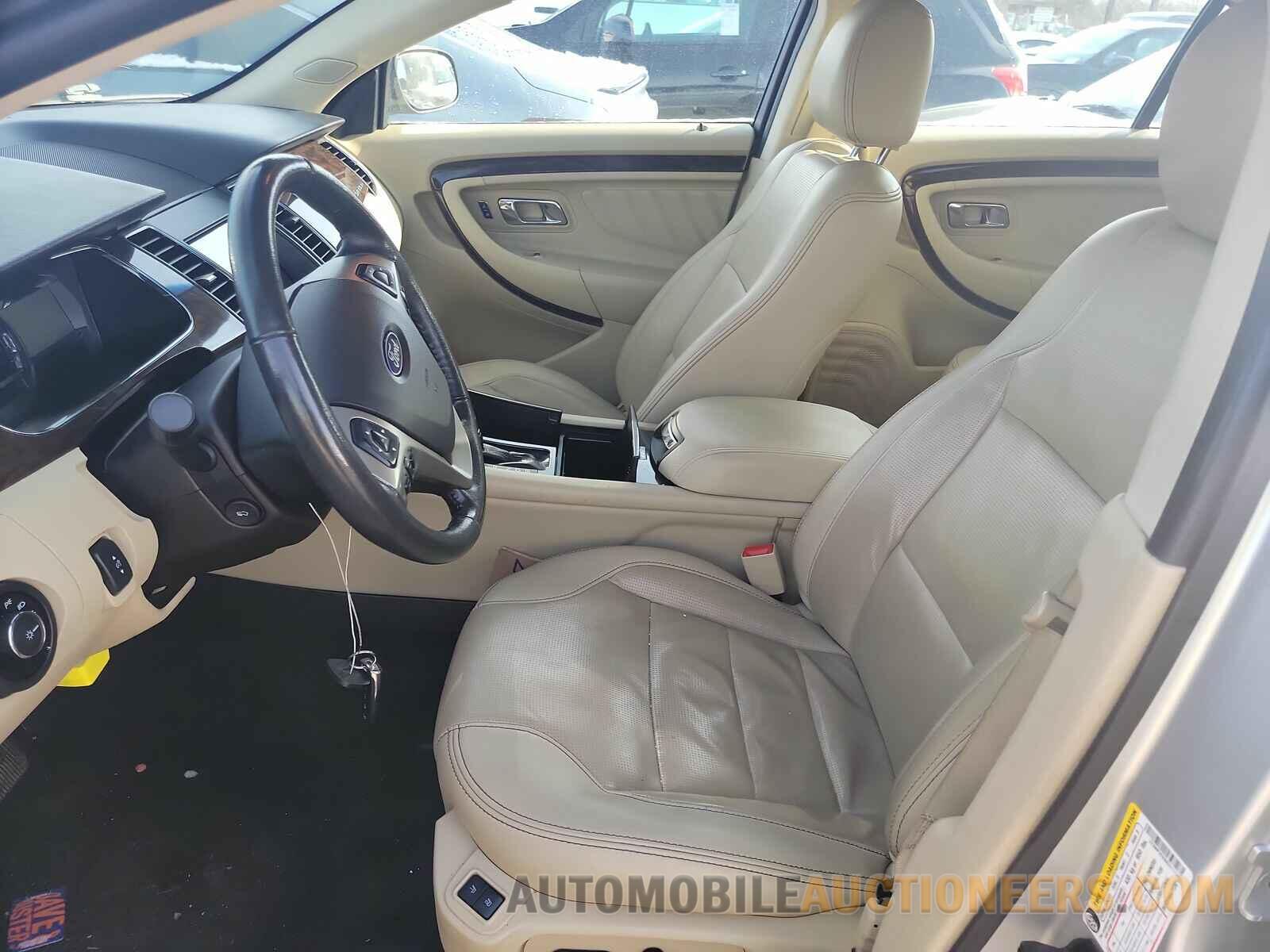 1FAHP2F88KG111483 Ford Taurus 2019