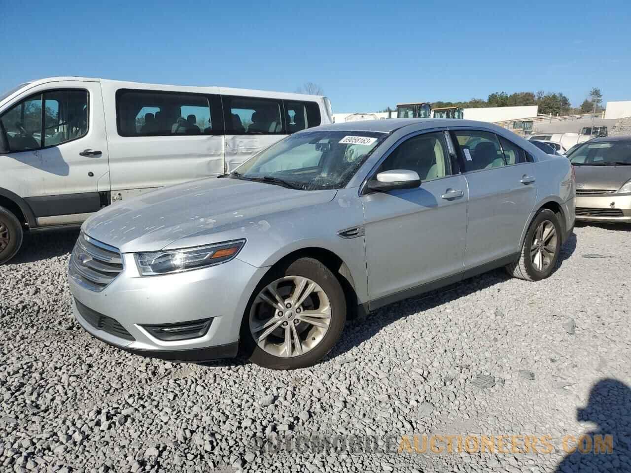 1FAHP2H82JG137413 FORD TAURUS 2018