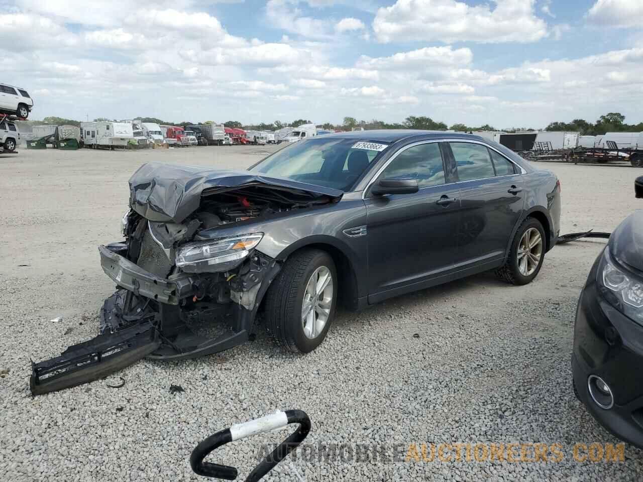 1FAHP2H8XJG127552 FORD TAURUS 2018