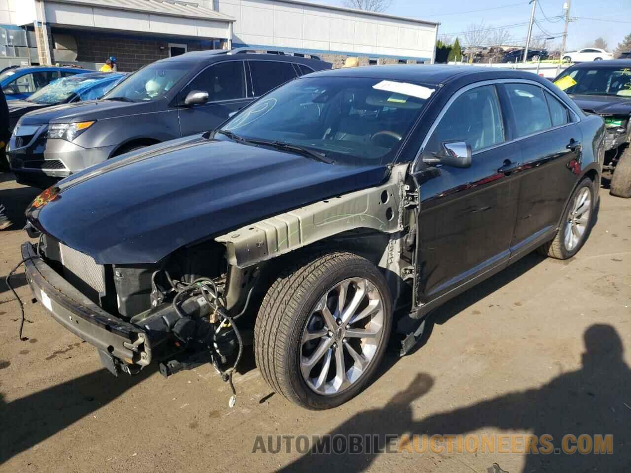 1FAHP2J82JG104969 FORD TAURUS 2018