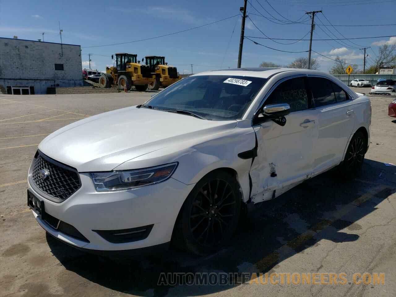 1FAHP2J82JG128737 FORD TAURUS 2018