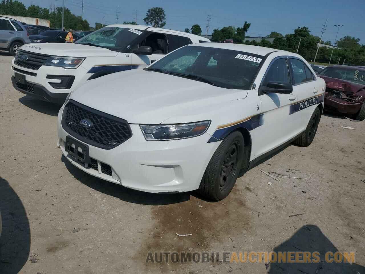 1FAHP2L82JG128170 FORD TAURUS 2018