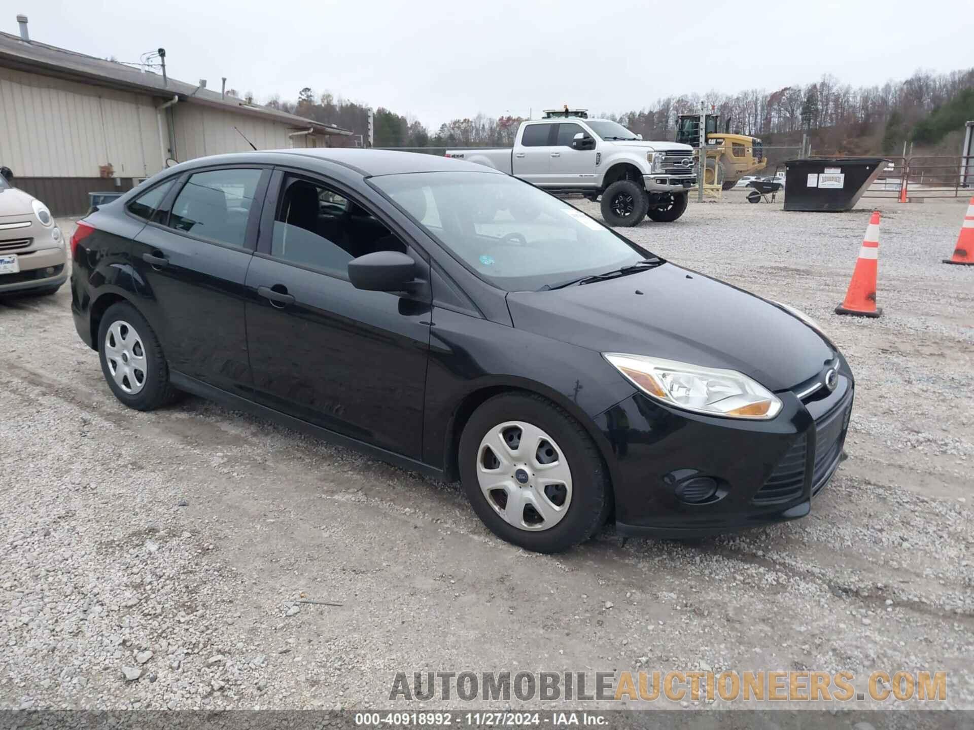 1FAHP3E21CL392277 FORD FOCUS 2012