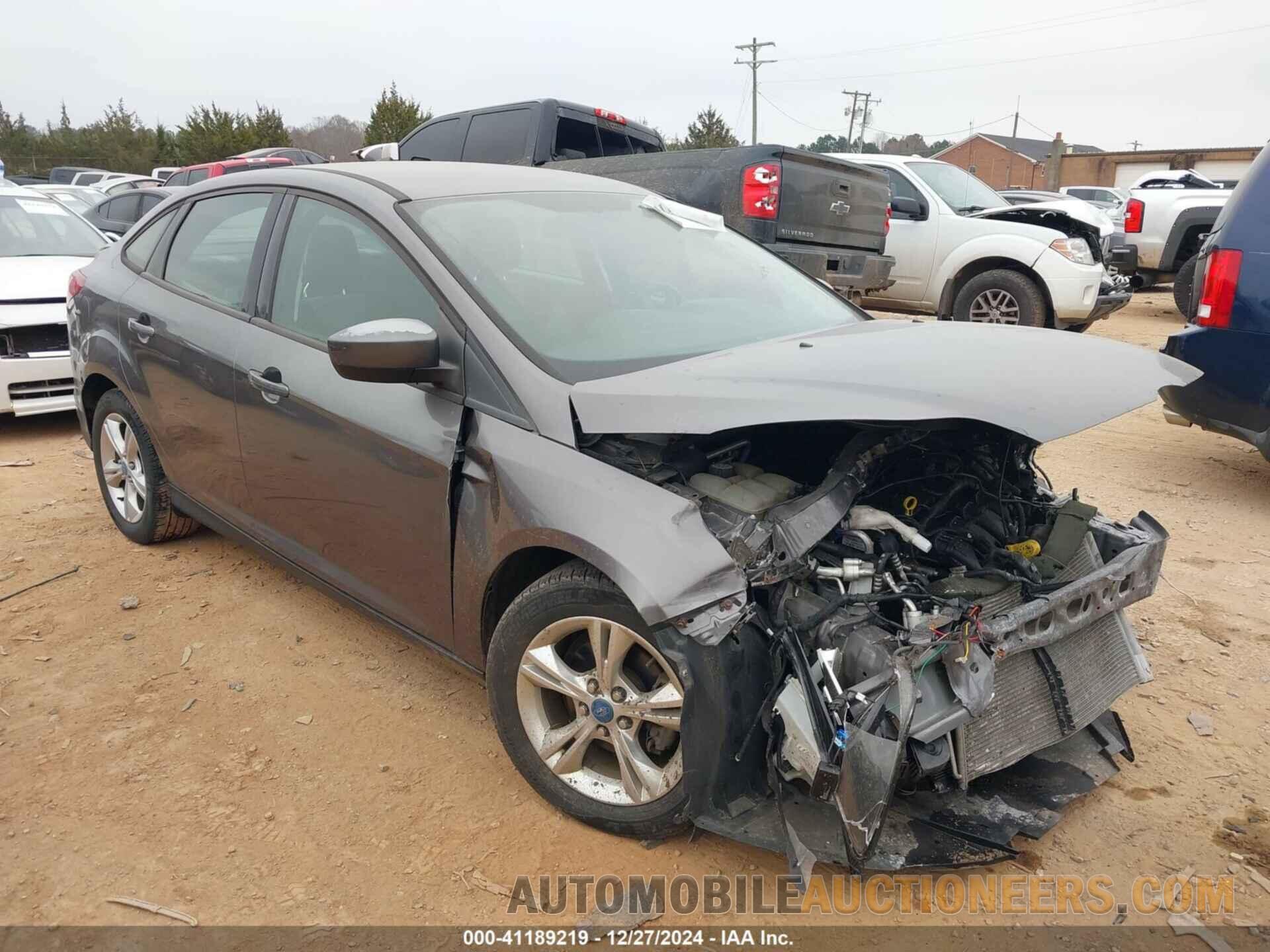 1FAHP3F22CL261437 FORD FOCUS 2012