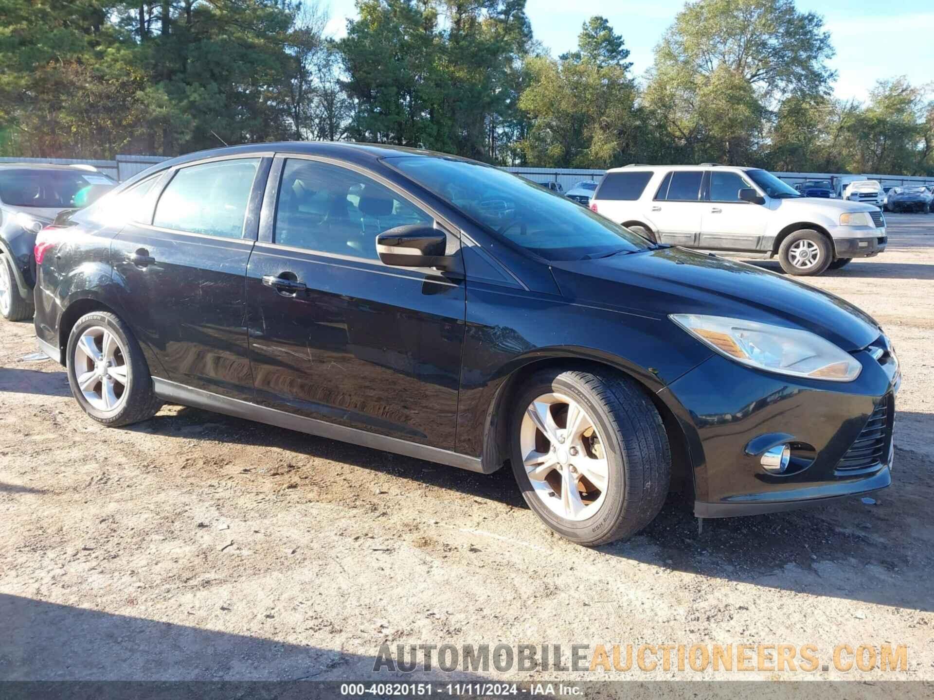 1FAHP3F24CL256160 FORD FOCUS 2012