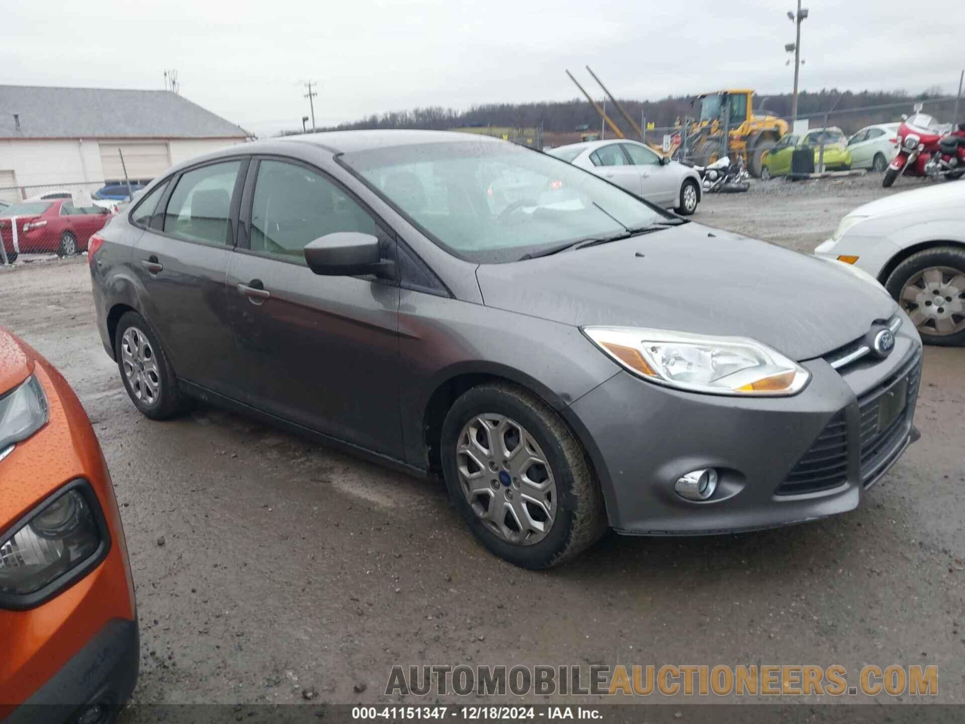 1FAHP3F24CL461221 FORD FOCUS 2012