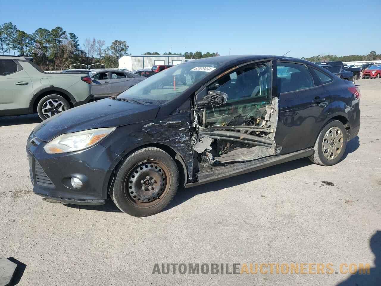 1FAHP3F25CL306662 FORD FOCUS 2012